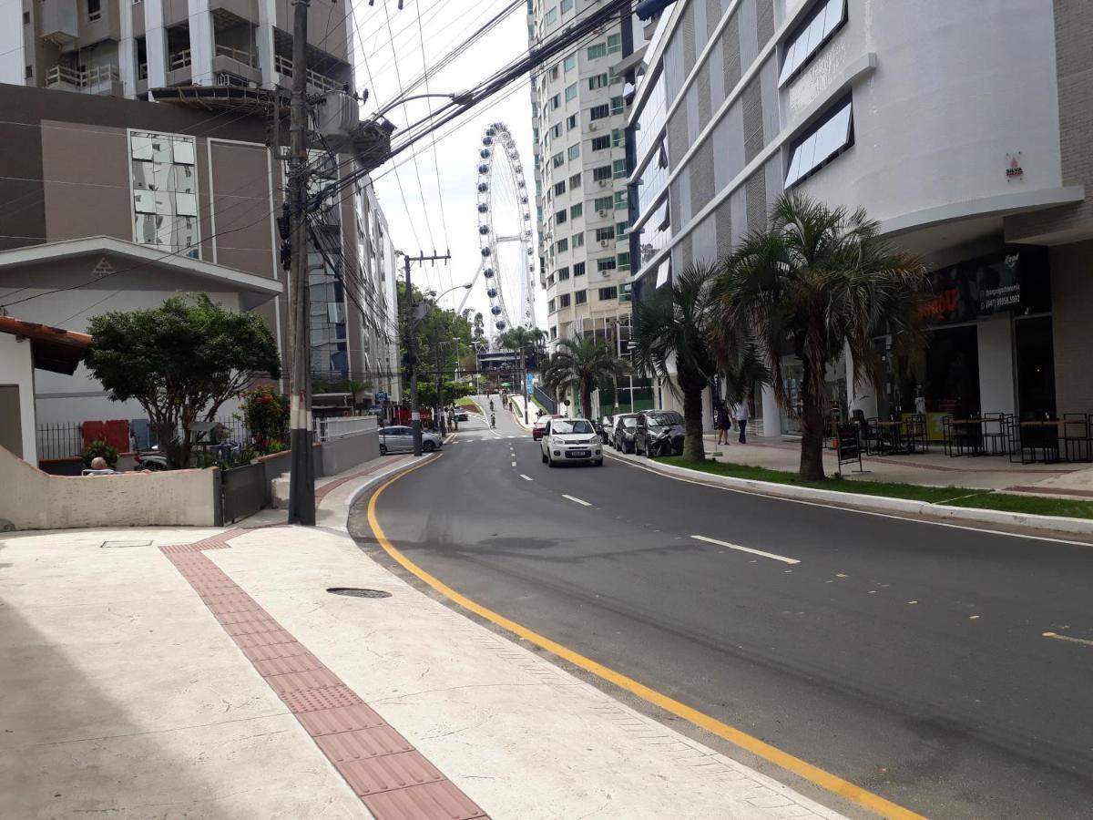 Otimo Apto. 180 Metros Do Mar Balneário Camboriú Buitenkant foto